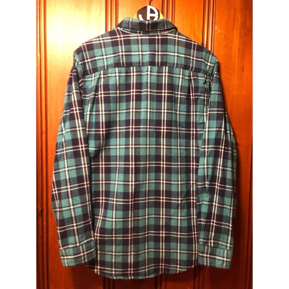 L.L. Bean flannel button up men’s shirt. Medium - Picture 2 of 6
